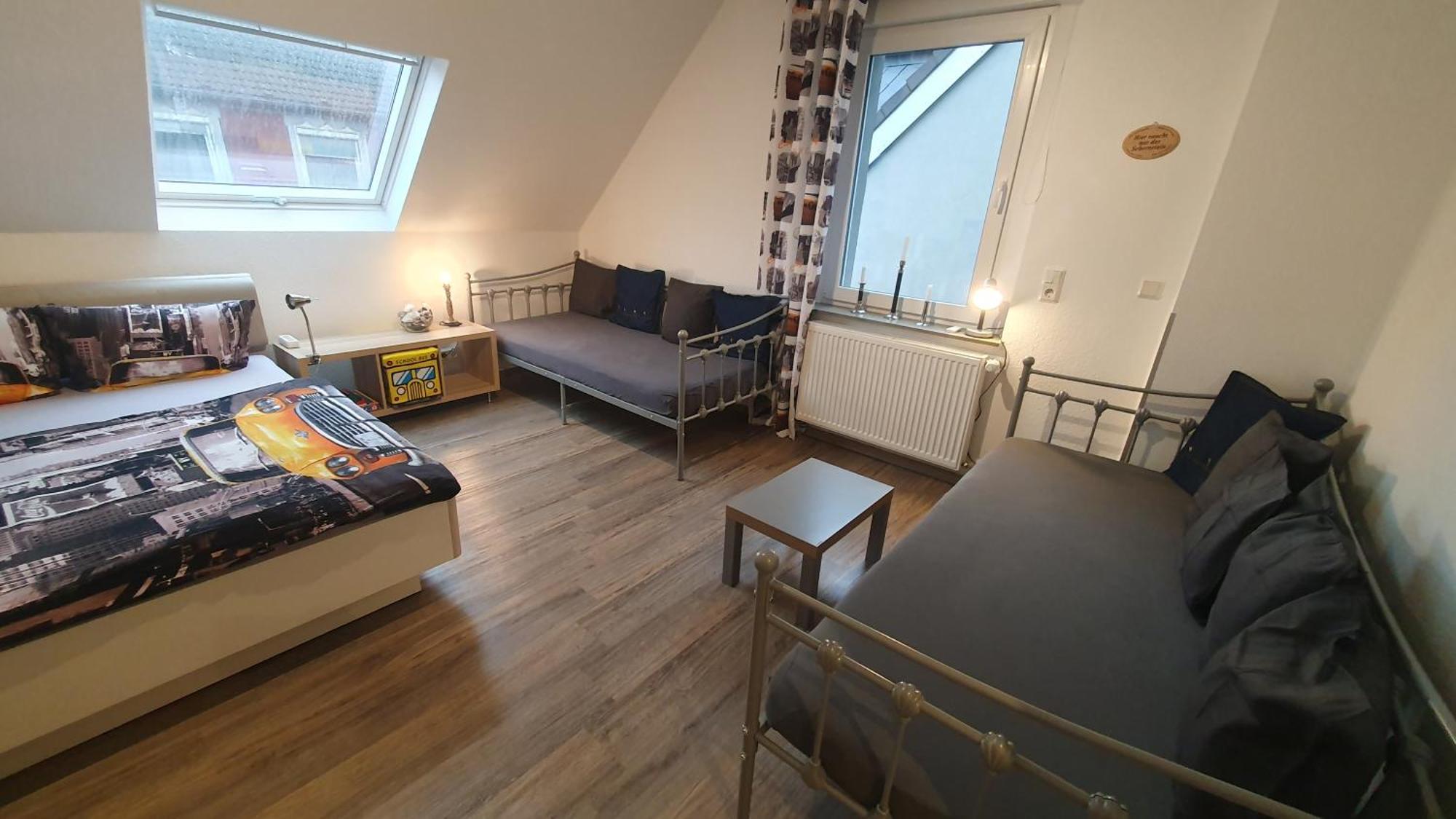Frankes Sleep Inn, 4, 2, 1 Raumwohnungen, Sauna Velbert Esterno foto