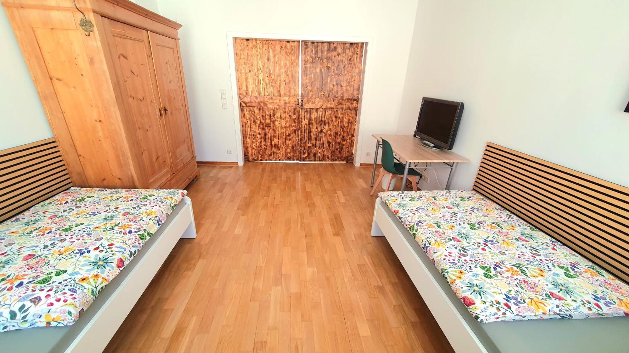 Frankes Sleep Inn, 4, 2, 1 Raumwohnungen, Sauna Velbert Esterno foto