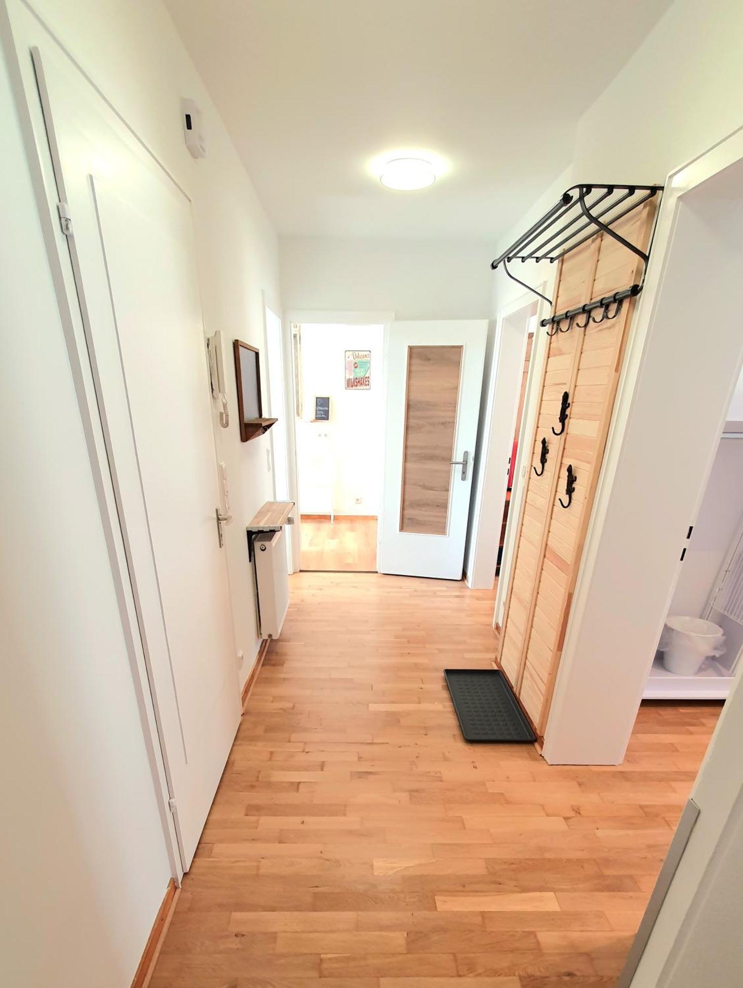 Frankes Sleep Inn, 4, 2, 1 Raumwohnungen, Sauna Velbert Esterno foto