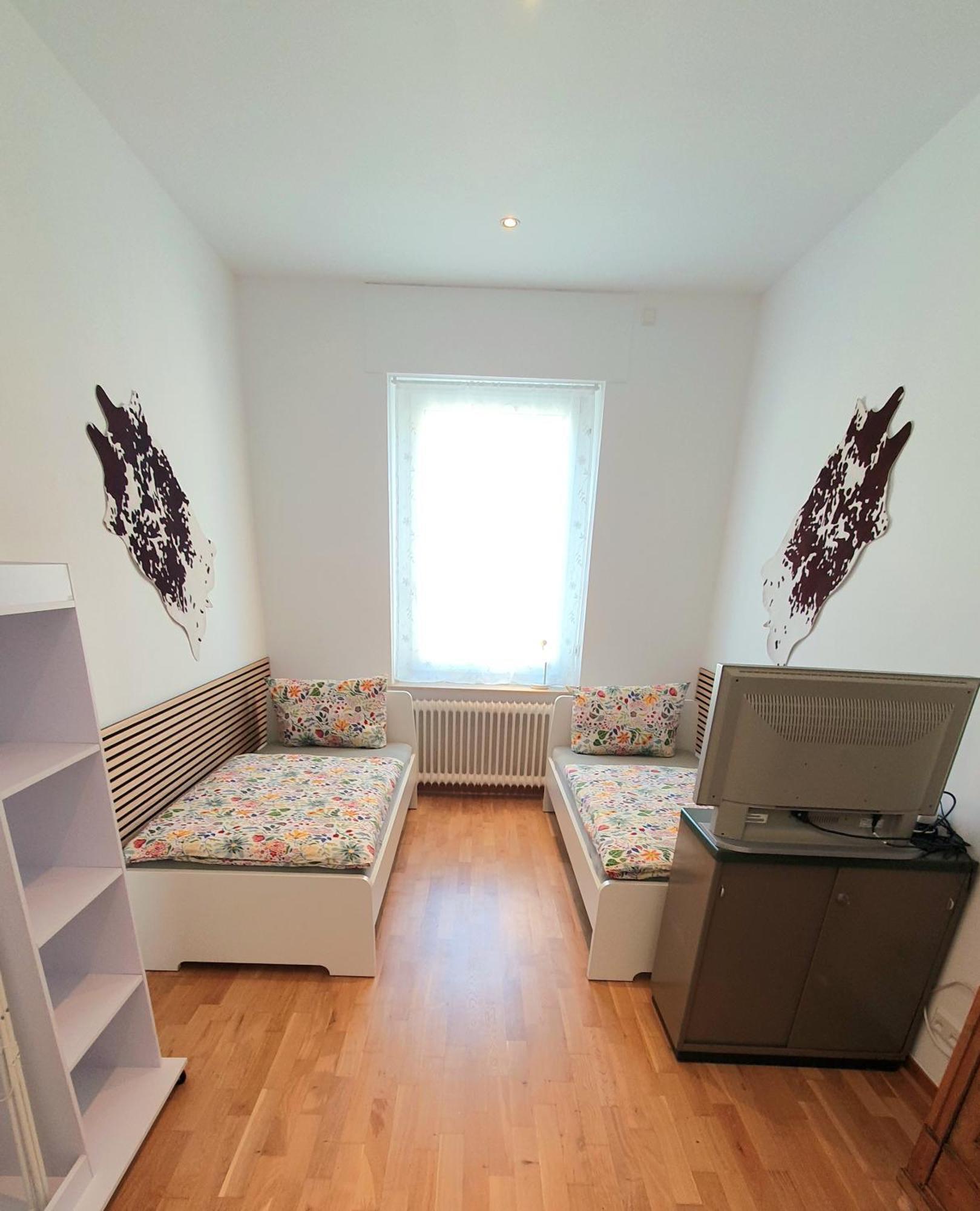 Frankes Sleep Inn, 4, 2, 1 Raumwohnungen, Sauna Velbert Esterno foto